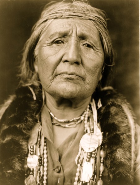 Hupa woman 1923