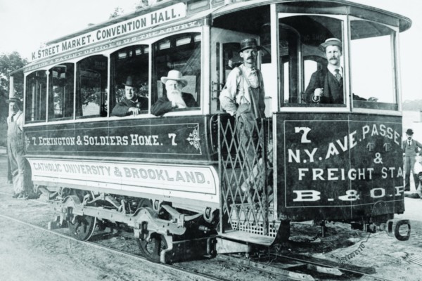 #7 Baltimore & Ohio Trolley in Washington, DC from New York Avenue Station