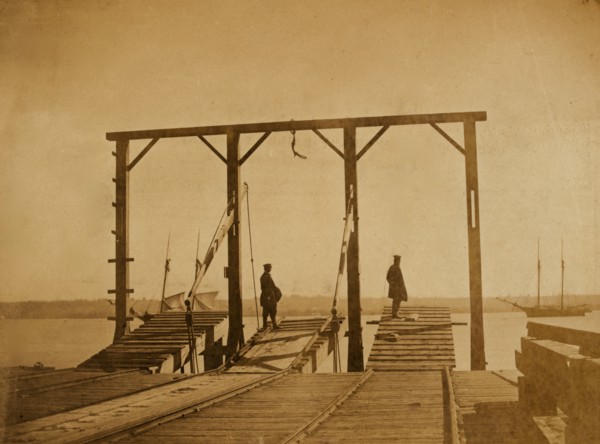 Bridges by means of which cars are loaded upon or unloaded from arks or barges 1863