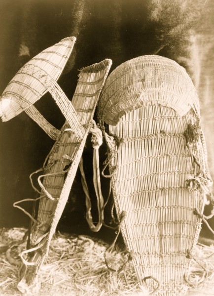 Chukchansi cradle-baskets 1924