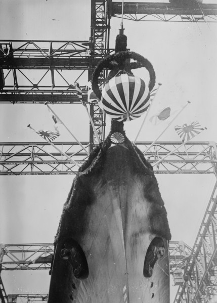Launch of Japanese Cruiser MYOKO 1927