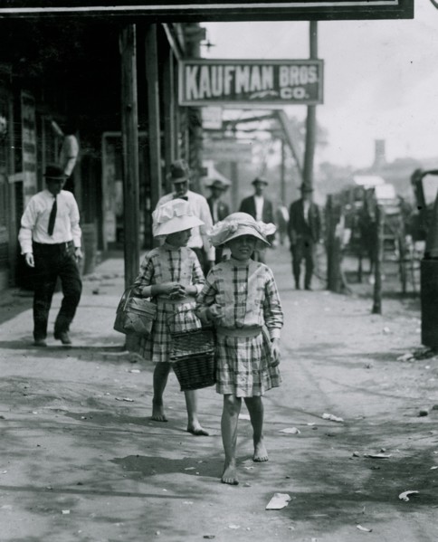 Dinner Toters, Columbus, GA 1914