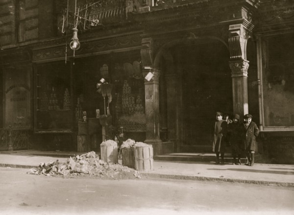 Entrance to licensed tenements, 170-172 Thompson Street, N.Y., where home-work flourishes. 1912