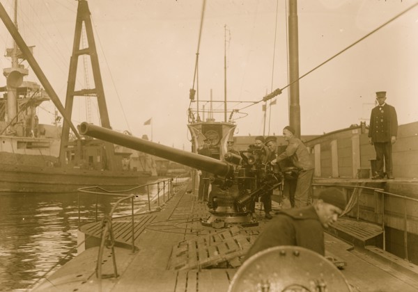 German U-Boat at Navy Yd.