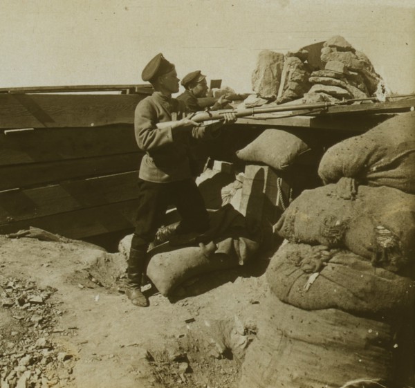 Inside a Russian fort during the siege  1905