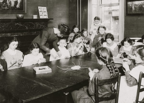 Knitting class, Henry Street Settlement.  1910