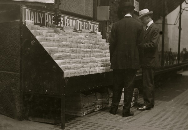 Newsstand 1913