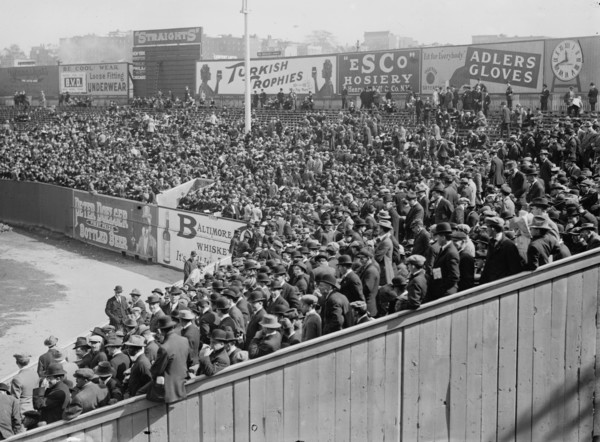 Grandstanding at Baseball's World Series 1912