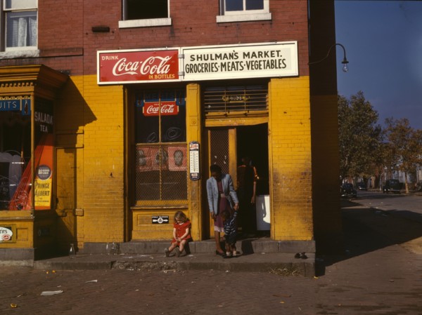 Shulman's market, on N at Union Street S.W., Washington, D.C. 1941