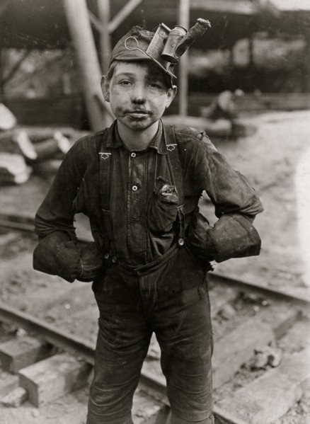 Tipple Boy, Turkey Knob Mine, Macdonald, W. Va.  1908