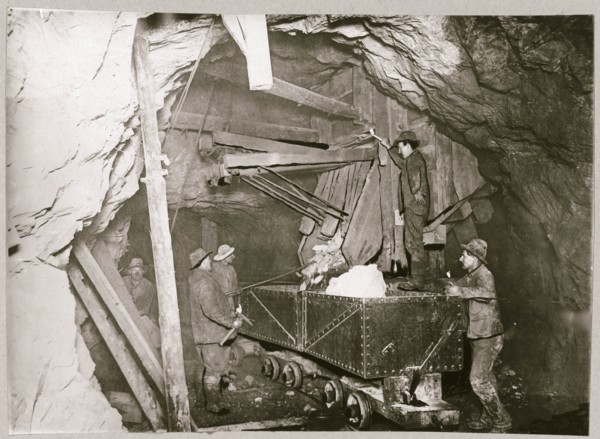 Treadwell Gold Mine five hundred feet under the ocean 1916