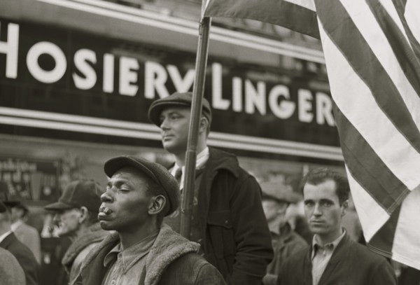 Watching Armistice Day parade, Omaha, Nebraska 1938