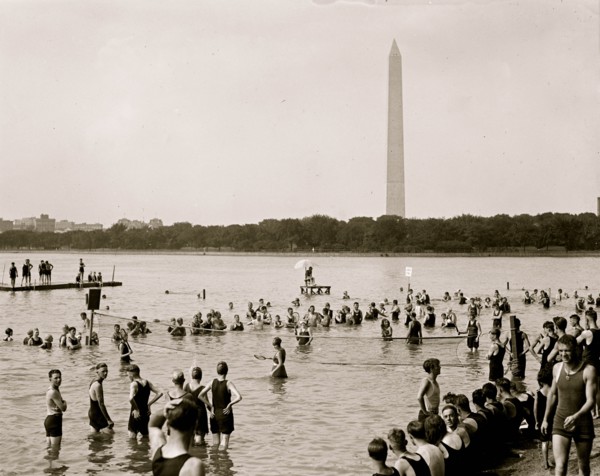 Water Tennis played by citizens in Wasington, DC as they enjpy the tidal basin 1921