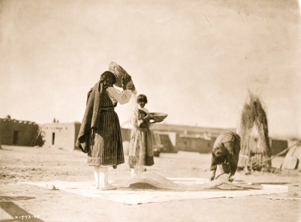 Winnowing wheat--San Juan 1905