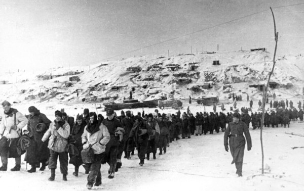 Marching german prisoners of war towards the volga, january 1943, stalingrad.