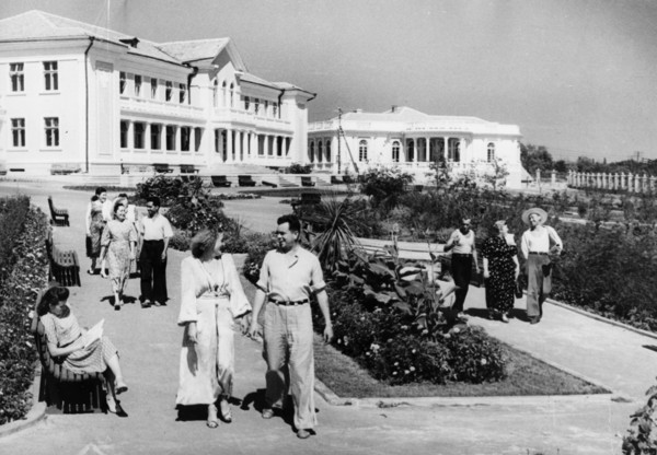 Soviet health spa, the primorye rest home for workers of heavy machine-building plants, located near odessa, in the ukraine, may 1951.