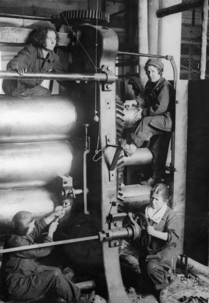Women factory workers, soviet union, 1930s.