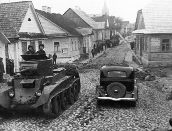 Red army tank drivers on a street in the city of rakov, poland, september 1939: soviet invasion of eastern poland, soviet troops were ordered to cross the frontier and 'take over the protection of lif...