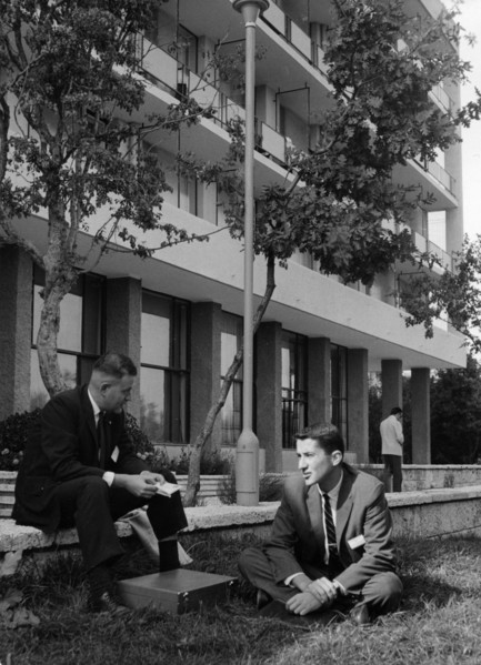 13th international congress of the international astronautical federation took place september 23rd - 29th, 1962 in the bulgarian resort on the black sea 'golden sands' near the town of varna, the ame...