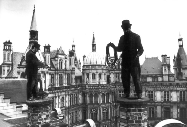 Chimney-sweepers on the roof of schwerin palace, 1983.