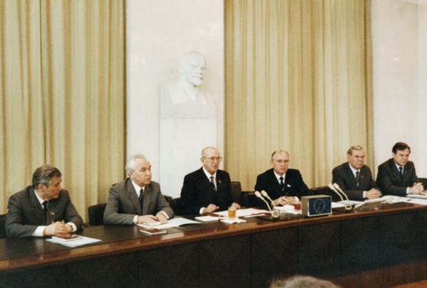 Yuri andropov, mikhail gorbachev, g,v, romannov, m,v, zemyanin, i,v, kapitonov, and n,i, ryzhkov meet with the communist party vetean members at the cpsu central committee in moscow on august 15, 1983...