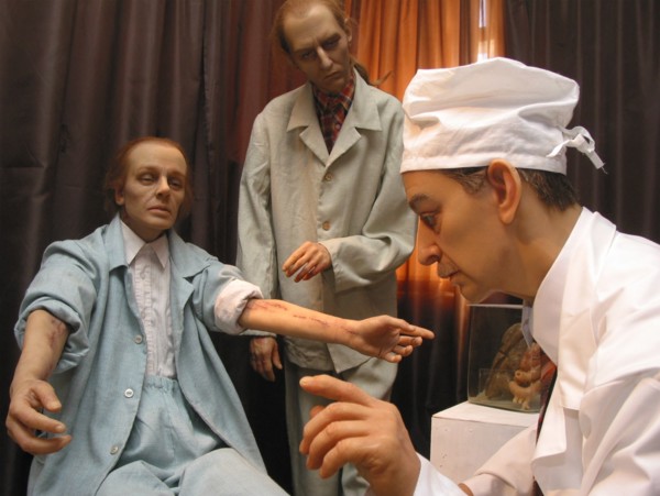 Headline: wax figures exhibition 'on the brink' caption: tas19: moscow, russia, april 18, 2003, the composition in the doctor's study (in pic), the st,petersburg museum of wax figures opened the exhib...