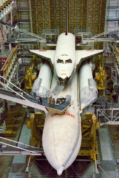 Baikonur cosmodrome, kazakh ssr, ussr, the launch vehicle 'energia' with the buran spacecraft on the launch pad, october 24, 1988.