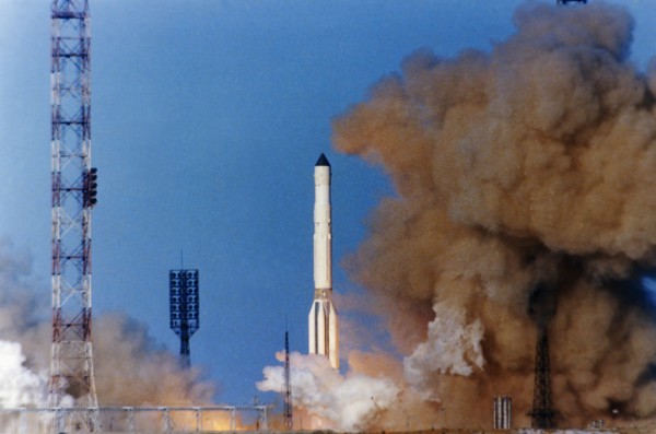 Launch of the proton rocket carrying the soviet space probe vega 2 at the baikonur cosmodrome, december 21, 1984, the international project included specialists from austria, bulgaria, czechoslovakia,...