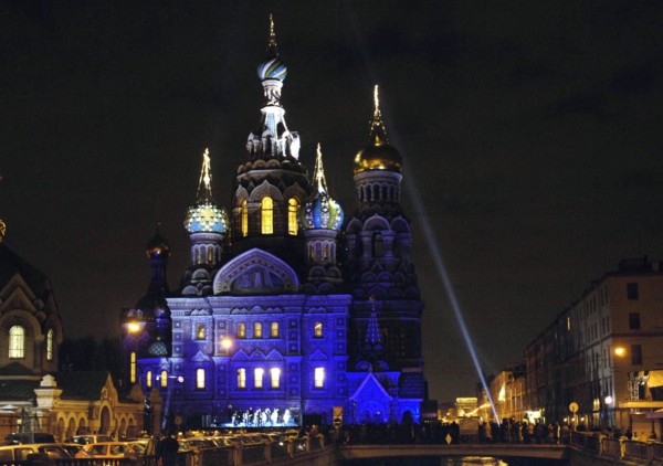 St,petersburg, russia, december 01, 2005, the illuminating show is held prior the solemn ceremony on the occasion of the new architectural lighting of the savior on the spilled blood cathedral designe...