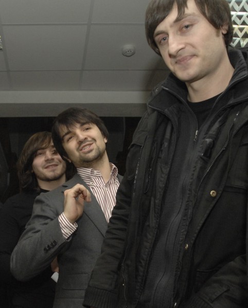 Lawyer murat musayev and suspects of the murder of novaya gazeta newspaper journalist anna politkovskaya, dzhabrail makhmudov (l) and ibragim makhmudov (r), have been acquitted by moscow district mili...