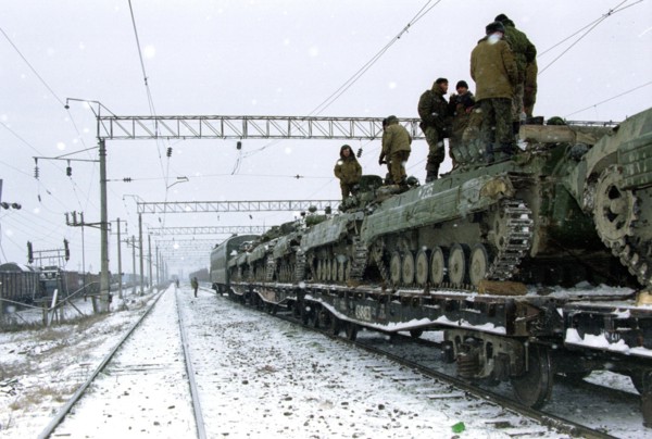 Chechnya, 1/3/97: last russian units leaving chechnya while technical troops such as engineers, railway and rear services stay behind.