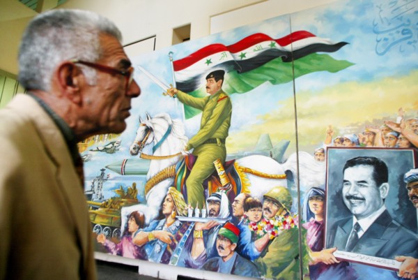 Baghdad, iraq, february 14 2003: exhibition of paintings (in pic) by iraqi artists at the museum of contemporary art of saddam in central baghdad, (photo itar-tass / vitaly belousov) .