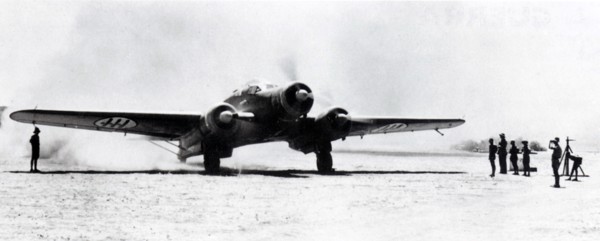 WWII 1940  1941 -  An italian medium bomber SM 79