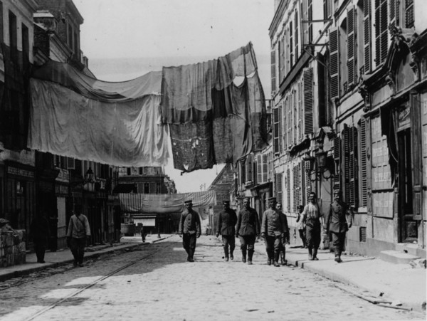 Western Front, Germany - France, 1916.