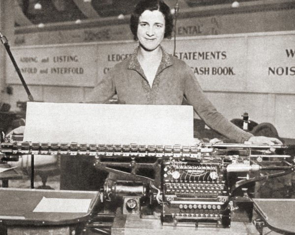 The world's largest typewriter on display at the Business Efficiency Exhibition