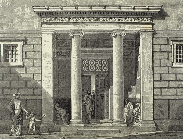 Classical Greek house. Entrance.