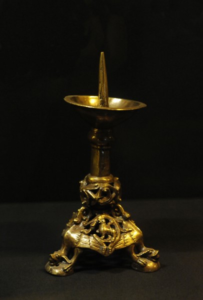 Altar chandelier. Church of Askoy.