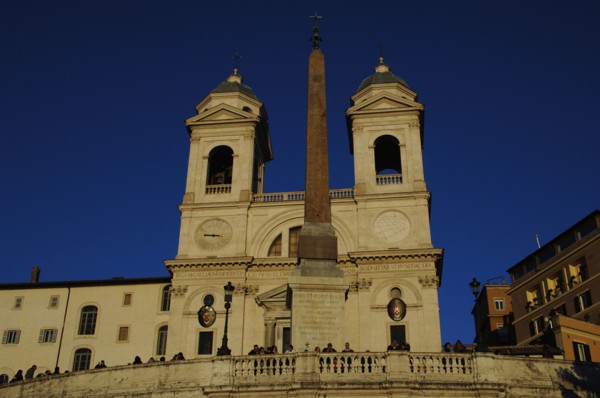 Church of the Santissima Trinita dei Monti and obelist of Sallustiano.