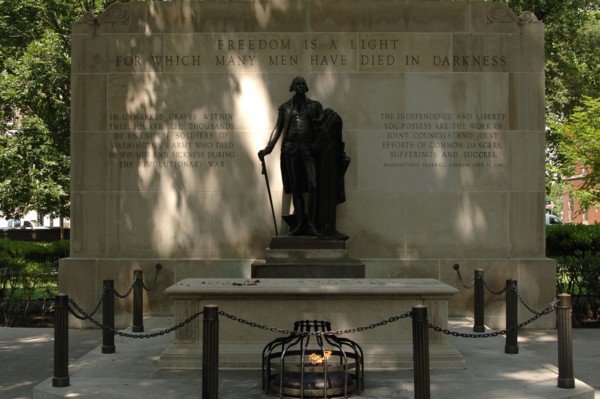 Tomb of the Unknown Revolutionary War Soldier and statue of George Washington.
