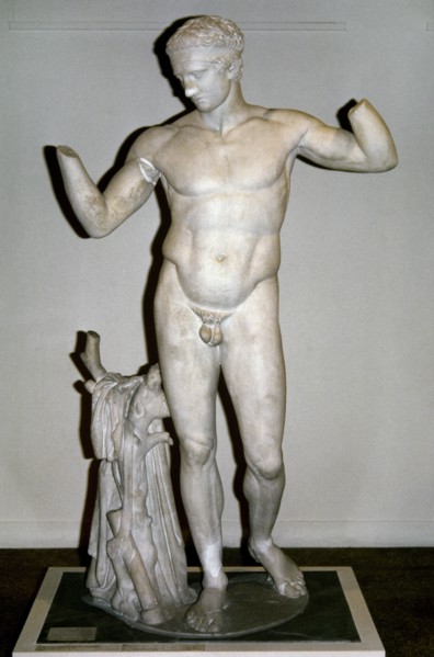 Diadumenos by  Polyclitus. 420 BC.