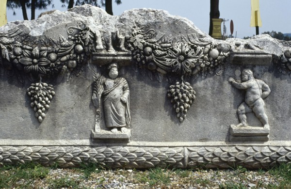 Roman art. Turkey. Sarcophaghus. Relief. Detail. City Museum Mileto.