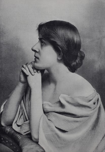 Young woman praying