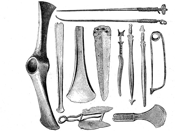 Equipment and weapons of the Bronze Age and the first Iron Age ax