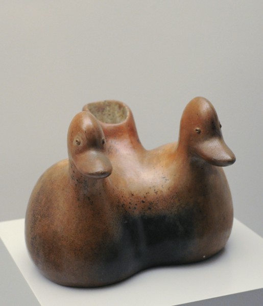 Geminated vessel depicting ducks