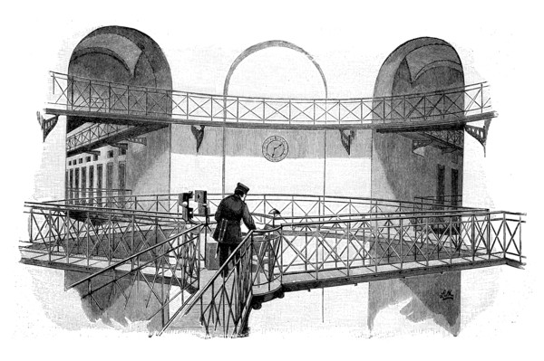 Central hall of Moabit prison with a guard