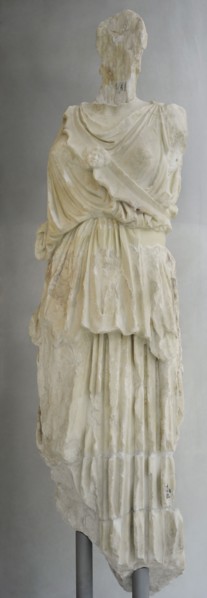 Athena in peplos.