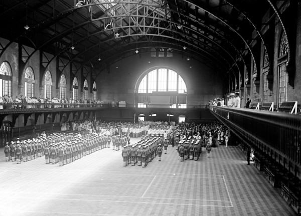 1917 United States Naval Academy Graduation Exercises .