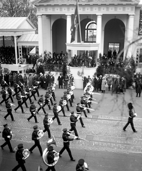 Franklin D. Roosevelt - Franklin D. Roosevelt inauguration. Parade and presidential viewing stand. Washington, D.C. circa March 4, 1933.