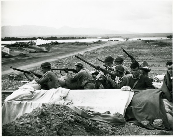 Gun crew