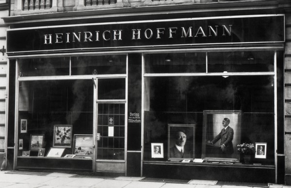 Heinrich Hoffmann Art Studio and Shop